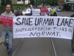 Norveç’teki Azeriler, Urmiye Gölü’nün Kurumaya Terk Edilişini Protesto Etti