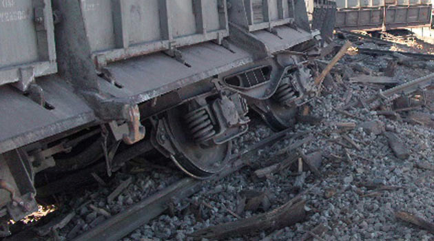 Muş'ta yük trenine mayınlı tuzak