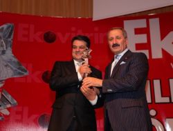 Kaşmir Halı Yılın Markası Seçildi