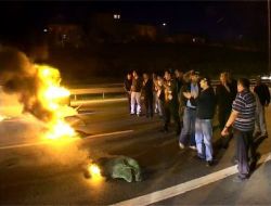 Tem'i Kapatıp, Yıkımları Protesto Ettiler!