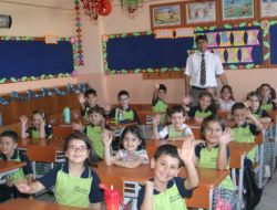 Özel Celal Değer İlköğretim'de Eğitim Öğretim Başladı