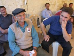 "Oğlumu Soğan Ekmekle Büyüttüm"