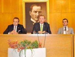 Tahrir Meydanı’nda Konuşmayacak