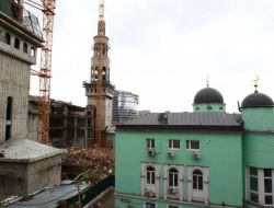 Moskova Merkez Camii Yıkıldı,