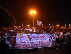 ERDOĞAN MISIR'A GELDİ!