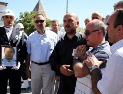 Kayserili Şehit, Gözyaşları Arasında Toprağa Verildi