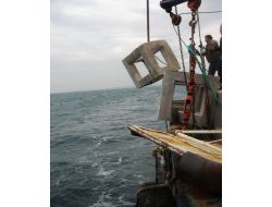 Yapay Resifler Balıkçıların Yüzünü Güldürdü