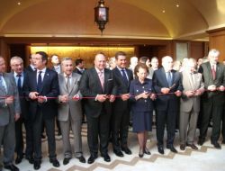 Divan İstanbul Şehrin Silueti İle Yeniden Buluştu