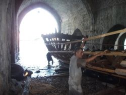 Osmanlı Teknesi 'Çekevele' Alanya'da Sergilenecek