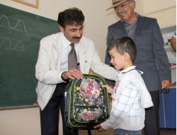 Başkan Süslü'den Eğitim Desteği