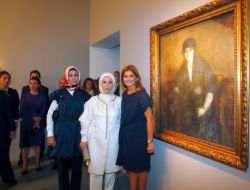 12. İSTANBUL BİENALİ