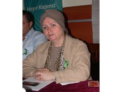 "Oğluna Kanser Bulaştıracak Diye Gelinini Sokağa Atanlar Var"