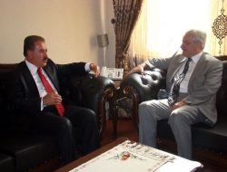 Tanık'tan Şahin'e Komşuluk Ziyareti