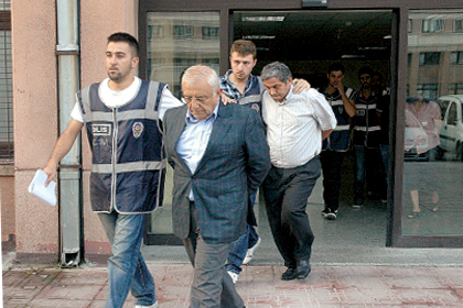 Rüşvetin belgesi bilgisayardan çıktı!