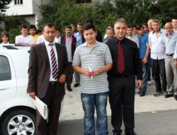 Üç Sınavda 100 Tam Puan Alan Kursiyere Ödül