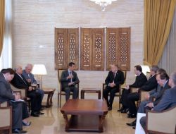 Suriye Devlet Başkanı Esed, Rus Parlamenterleri Kabul Etti