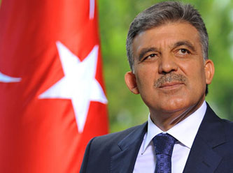 Abdullah Gül'den MİT'e Destek