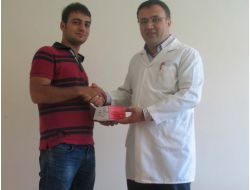 Muş Fem Dershanesi Başarılı Öğretmeni Ödüllendirdi