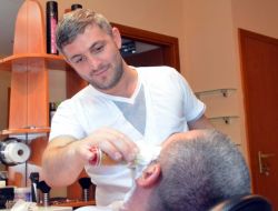 Timoşenko’nun Mahkemesi Karadenizli Berberi Mağdur Etti (Özel)