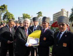 Gaziler Belediyeden Mezar Yeri İstedi