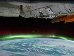 Eşsiz Güzellikteki Kutup Işıkları Uzaydan Görüntülendi