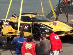 2,3 Milyon Dolarlık Ferrari’nin Kaza Anı