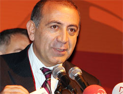 CHP'de iç savaş başladı !