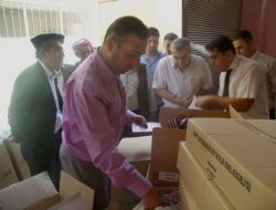 Cizre’de Hacı Adaylarına Malzemeleri Dağıtıldı