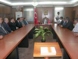 Vali Savaş'tan Esnafa: Atalarımızdan Gelen Hasletleri Unutmamalıyız