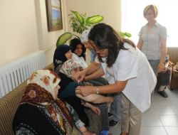 Bakımevindeki Yaşlılara Grip Aşısı Yapıldı