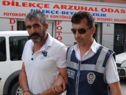 Belediyede İşi Sokmak Vaadi İle Dolandırdı