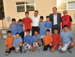 Yüreğir Belediyesinden Amatör Sporculara Malzeme Desteği