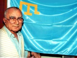 Kırımlı Yazar Cengiz Dağcı Hayatını Kaybetti