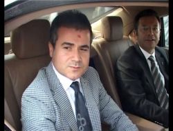 Hemşehrileri Bakan Kılıç İçin Kurban Kesip Kanını Alnına Sürdü