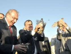 Bakan Eroğlu Doğaya Keklik Saldı