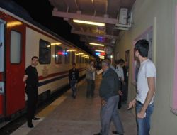 Van Gölü Ekspresi'nde Şüpheli Şahıs Alarmı