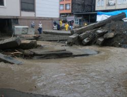 RİZE’DE SEL FELAKETİ: 1 ÖLÜ