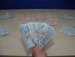96 Bin Lira Sahte Parayla Yakalandı