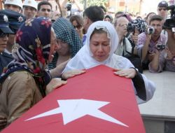 Şehit Polis Memuru Hatay’da Toprağa Verildi