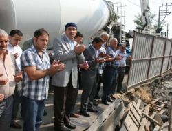 Akan Kardeşler'den Yeni Temel Atma Töreni