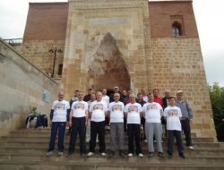 Eshab-ı Kehf'i Tanıtım İçin Yürüyorlar