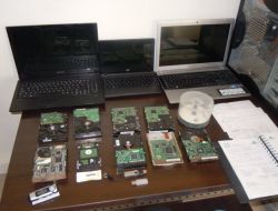 İnternet Üzerinden Dolandırıcılık Yaptılar