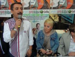 Türk Halk Müziği Sanatçılarından Teröre Lanet