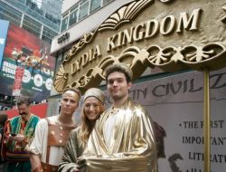 Kapalı Çarşı, New York Sokaklarında Kuruldu