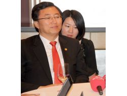 Elektrikler Kesilince Bakan İstifa Etti