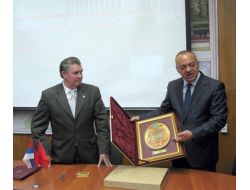 Başkan Ergün, Puşkin Belediyesi'ni Mesir Festivaline Davet Etti