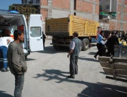 Kamyon, Motosiklet Sürücüsünün Üzerinden Geçti