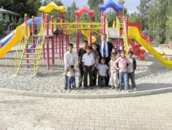 Ercişli Çocuklar Konforlu Parklara Kavuştu