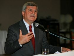 Karaosmanoğlu, Hacı Adaylarını Ağırladı