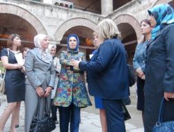 Emine Erdoğan'dan Kürt Annelere Çağrı